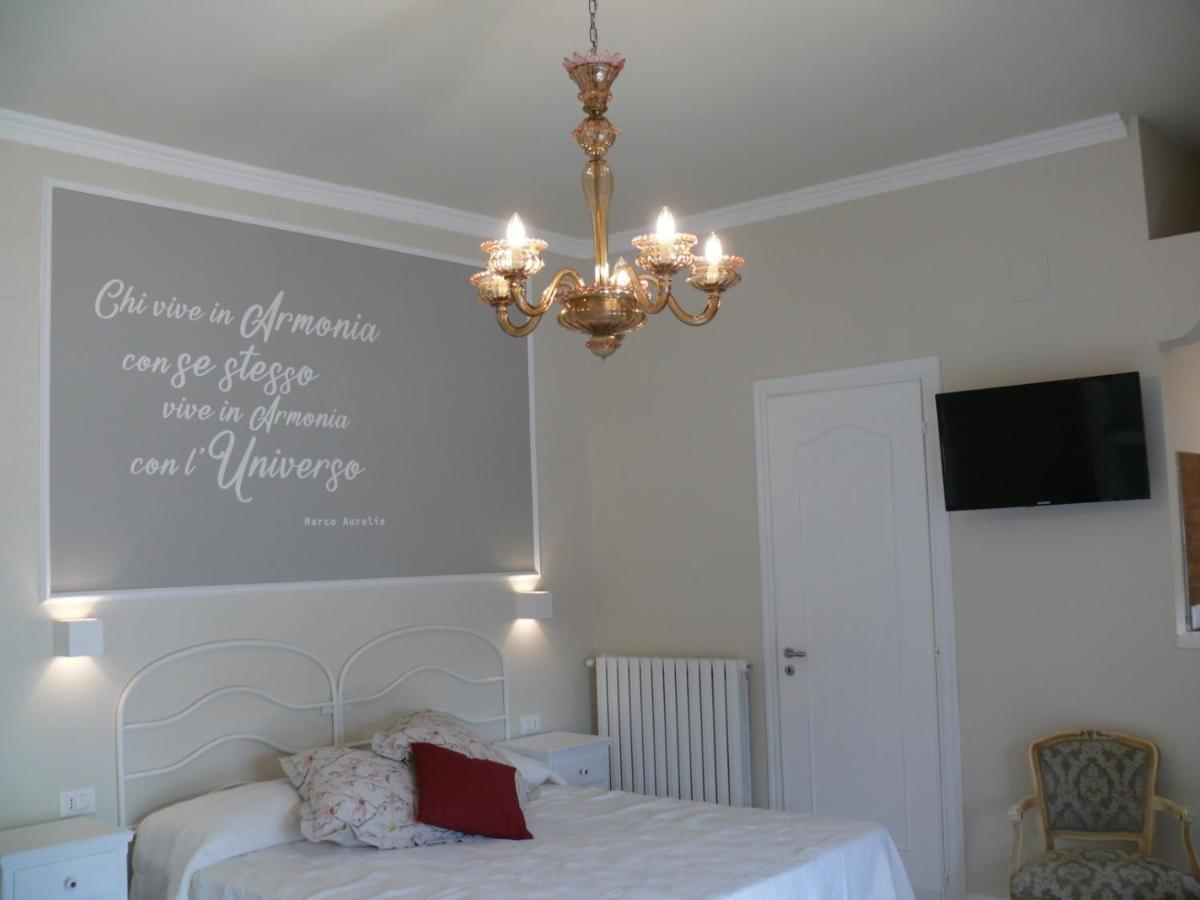Bed and Breakfast Chez Tata' - Sce Tata Rossano Stazione Exteriér fotografie