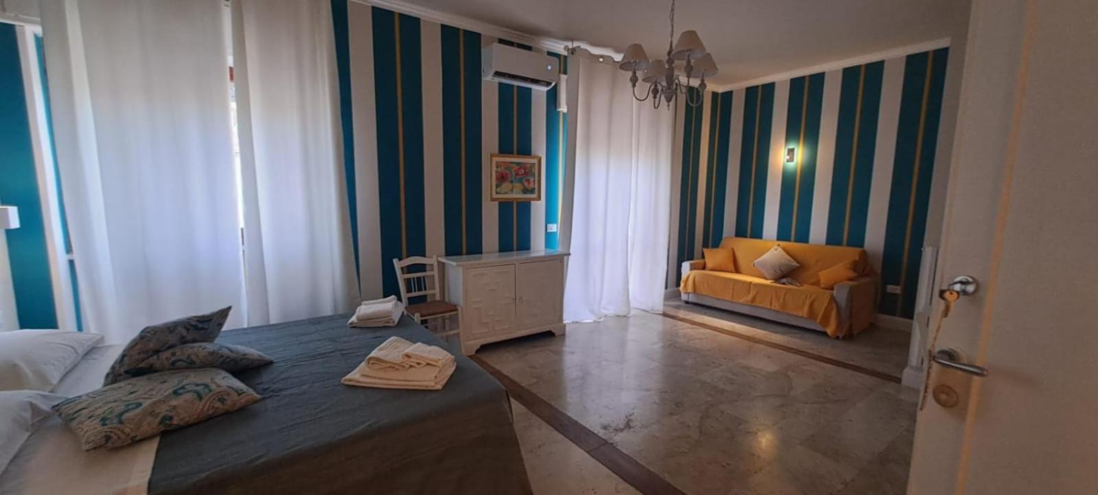 Bed and Breakfast Chez Tata' - Sce Tata Rossano Stazione Exteriér fotografie